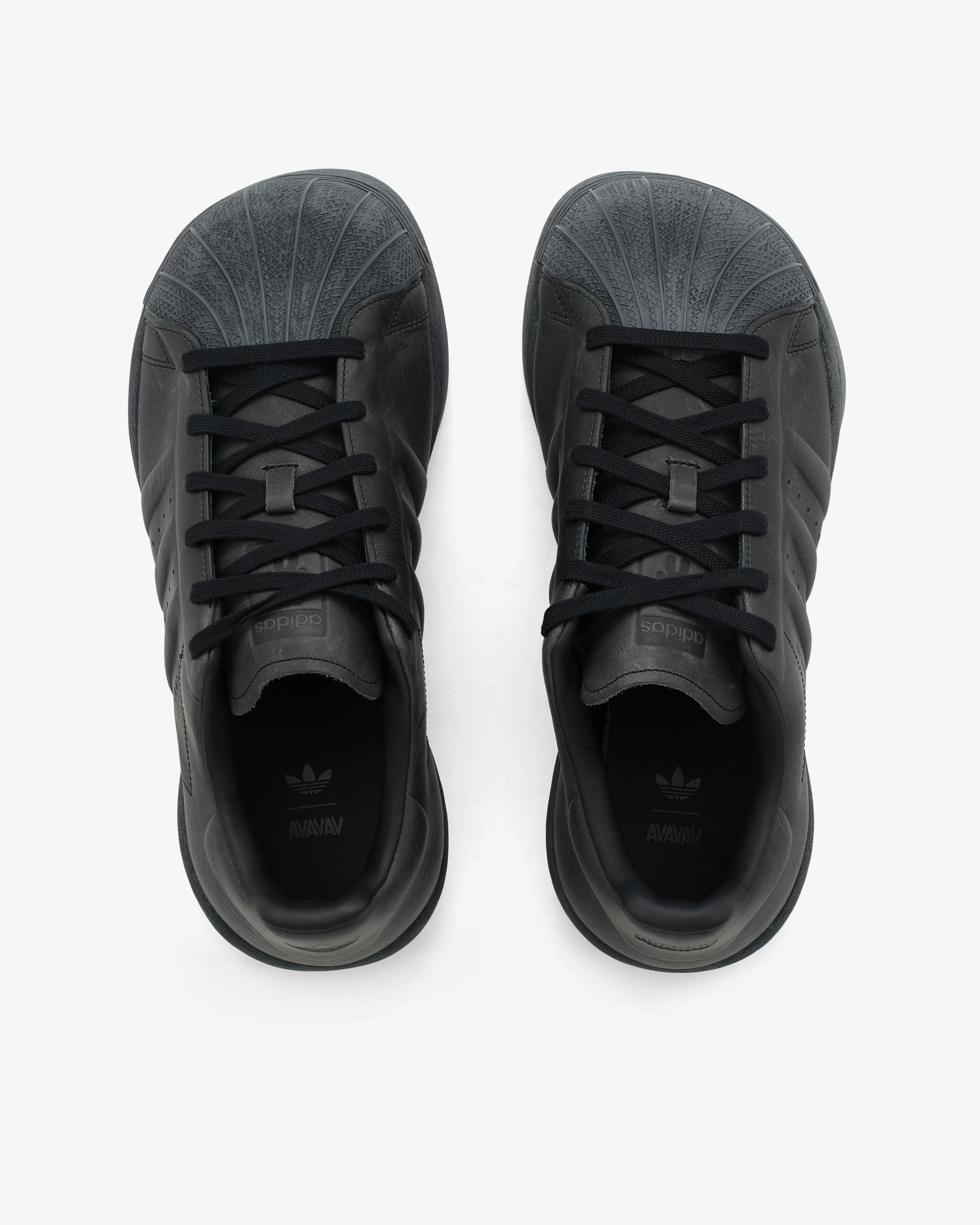 Adidas - Men's AVAVAV Superstar Shoes - (Carbon) - Image 5