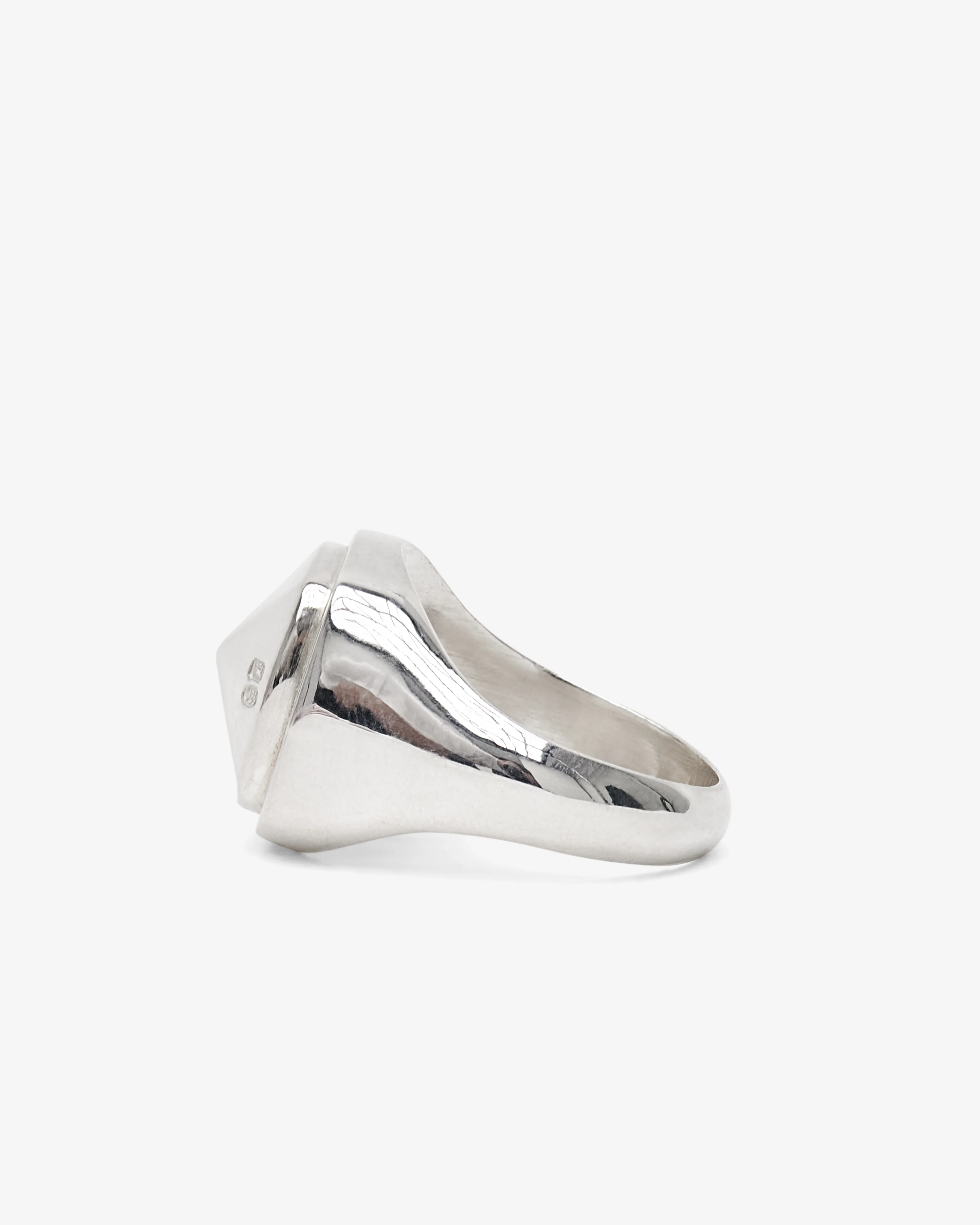 Bunney - Stud Cushion Signet - (Silver) - Image 2