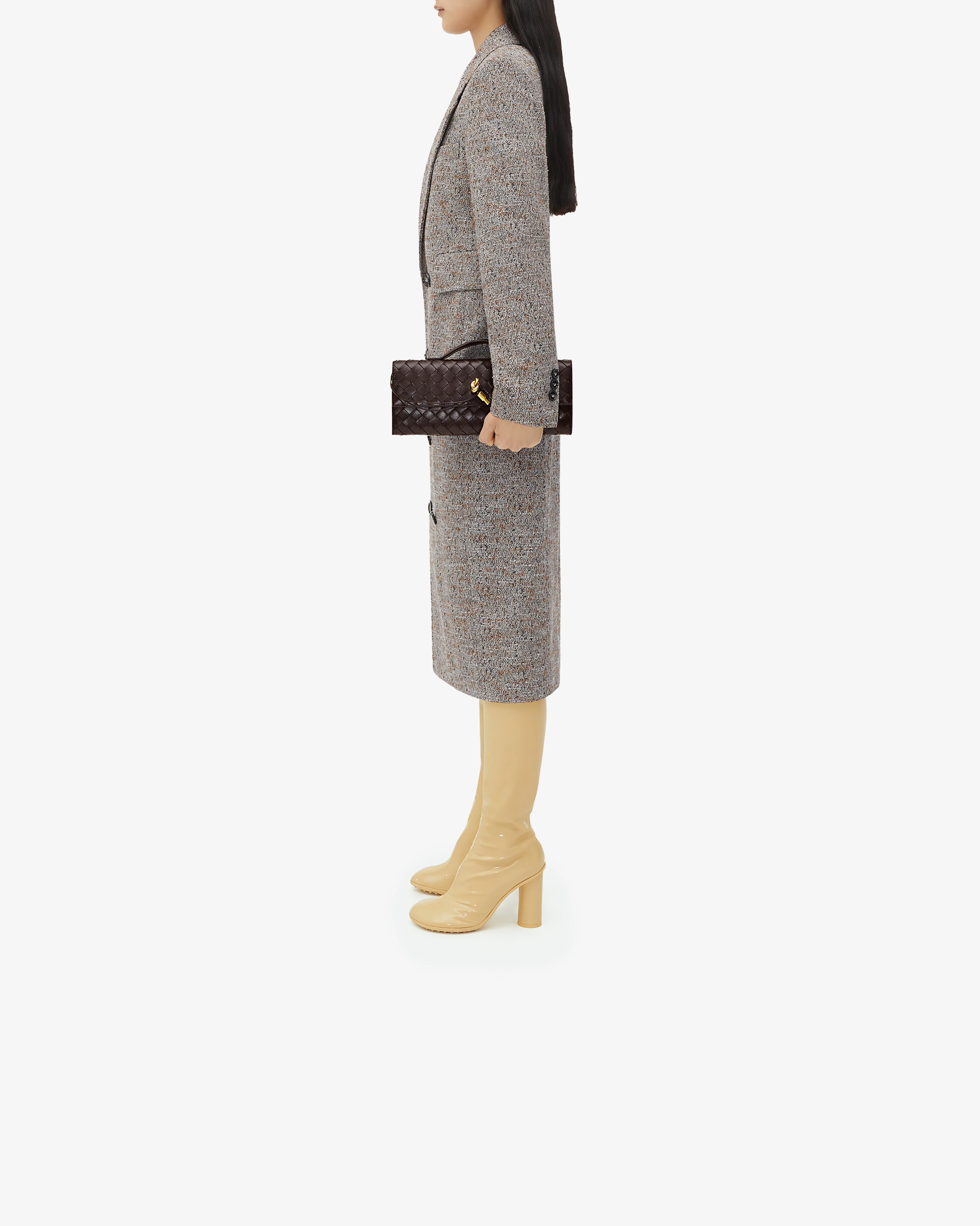 Bottega Veneta - Andiamo Long Clutch With Handle - (Fondant) - Image 4