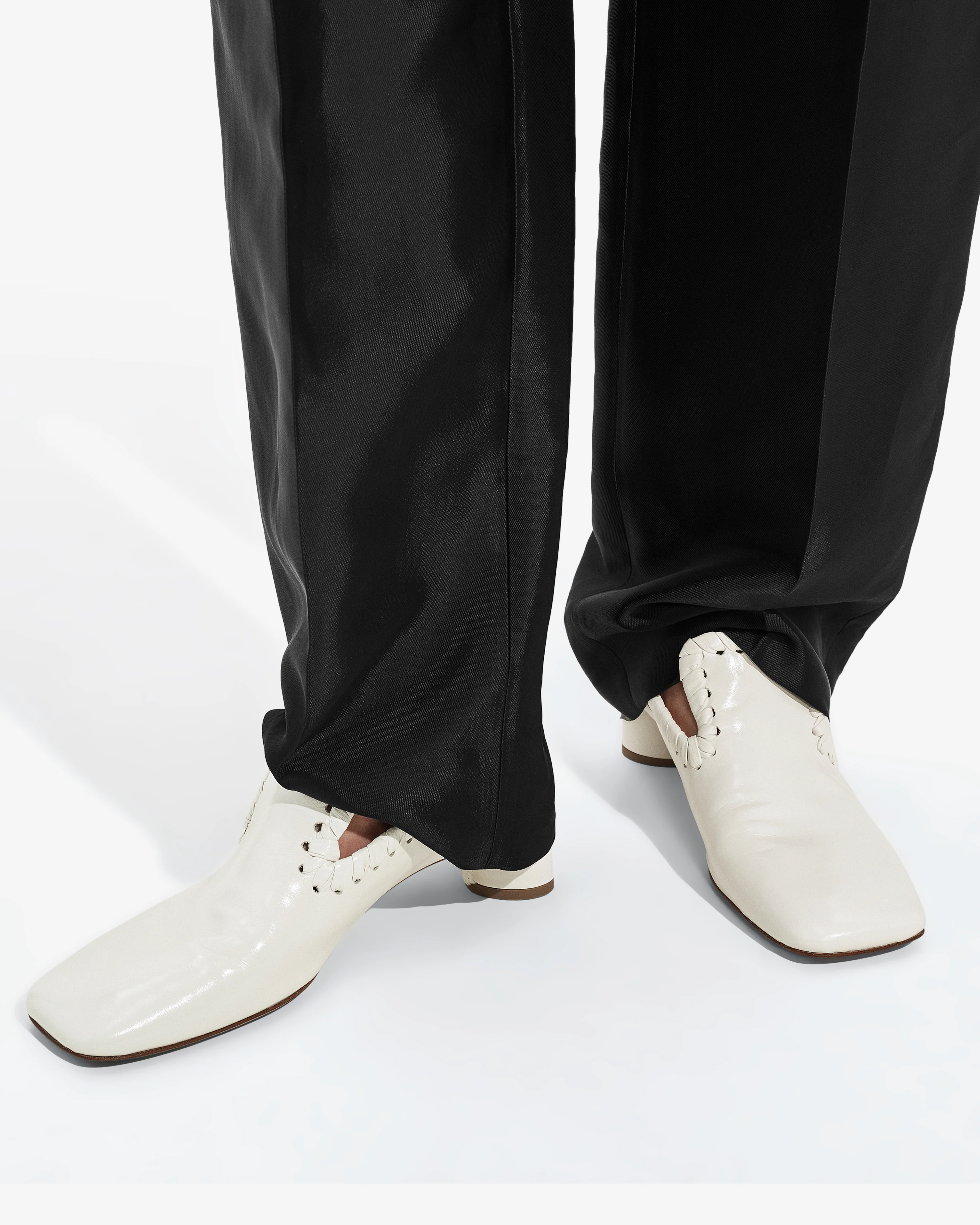 Bottega Veneta - Women's Sabato Pump - (Alabaster) - Image 5