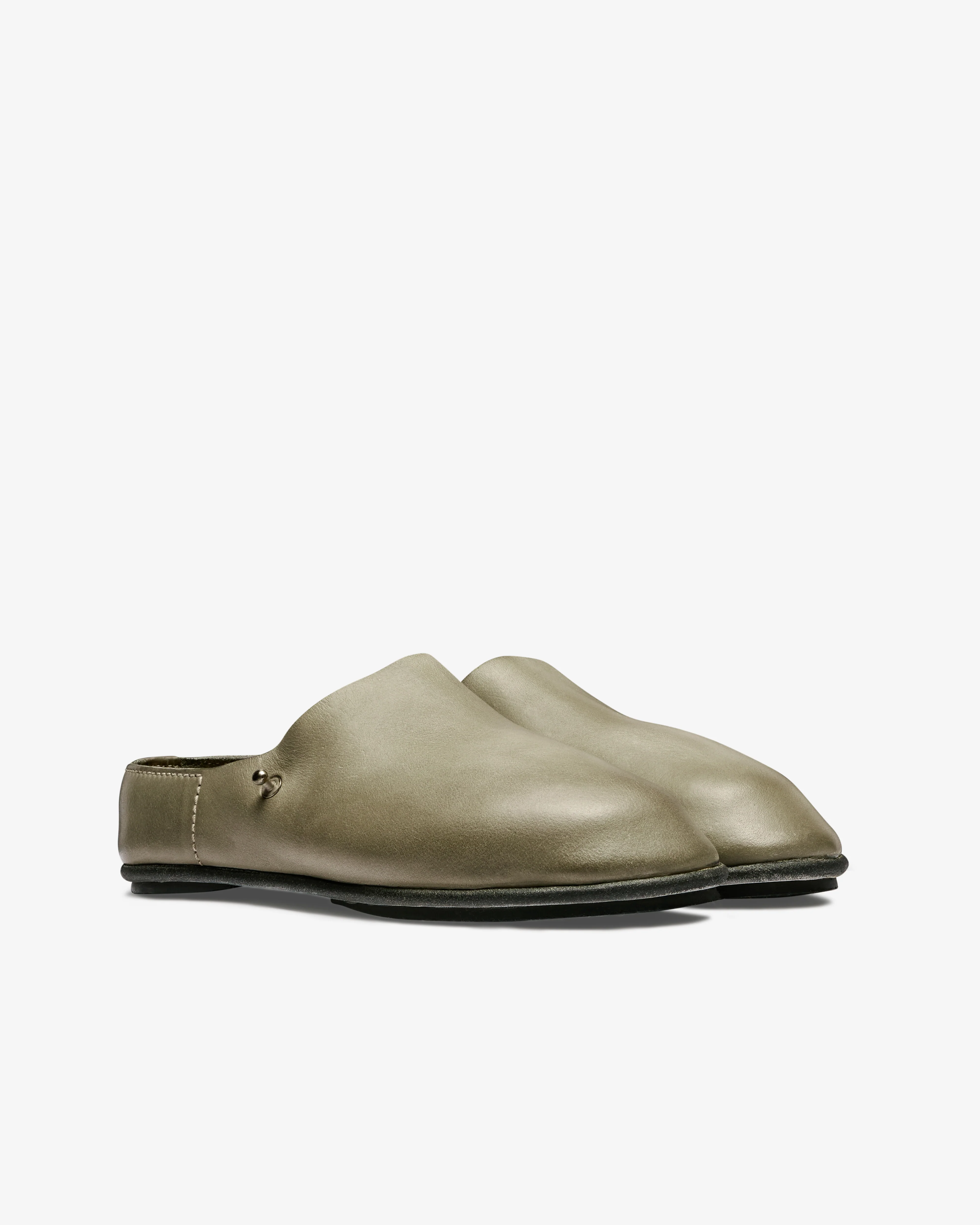Casey Casey - Guidi Women’s Sabot Clogs - (Khaki) - Image 3