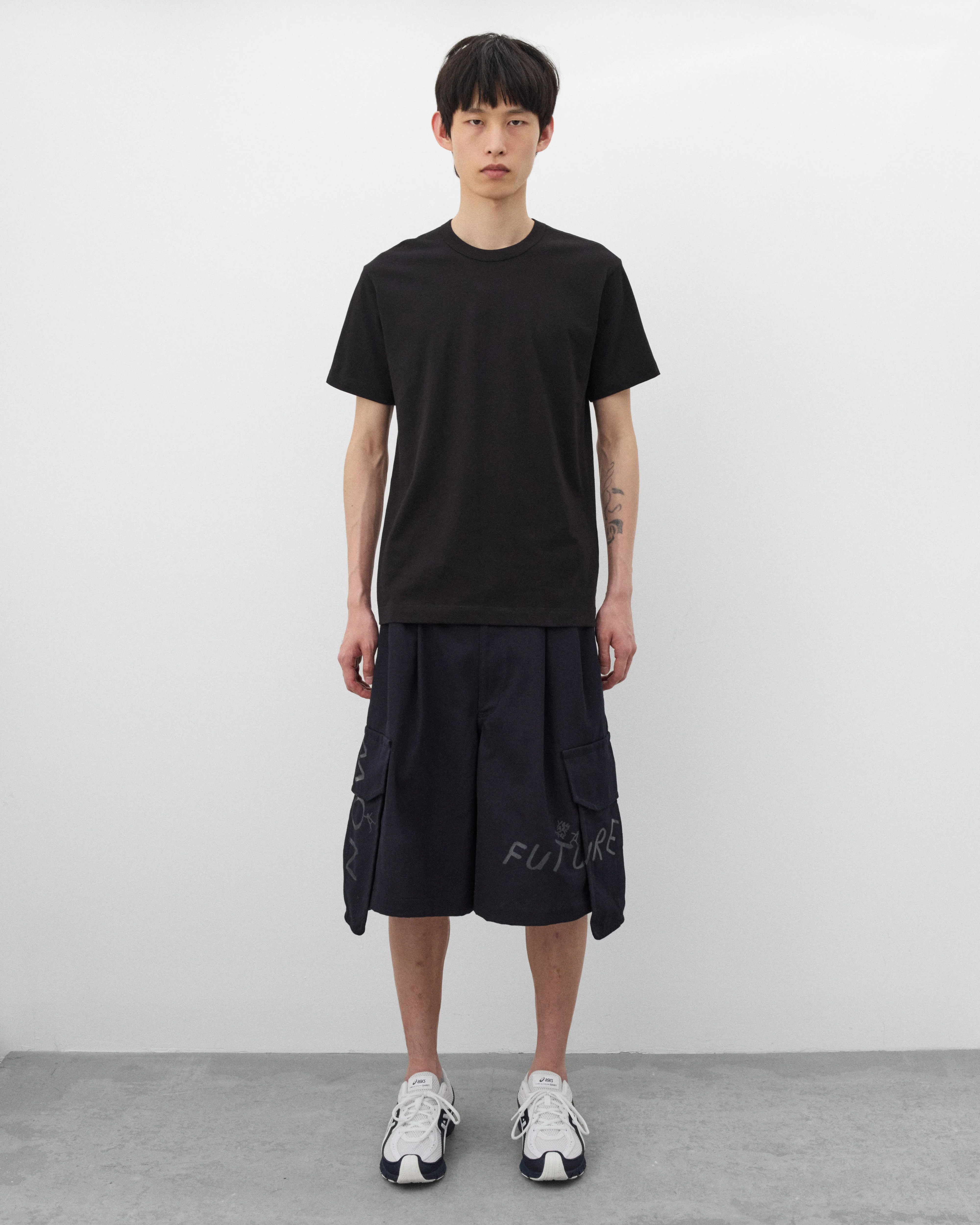 CDG Shirt - Men's Neck Logo T-Shirt - (Black) - Image 6