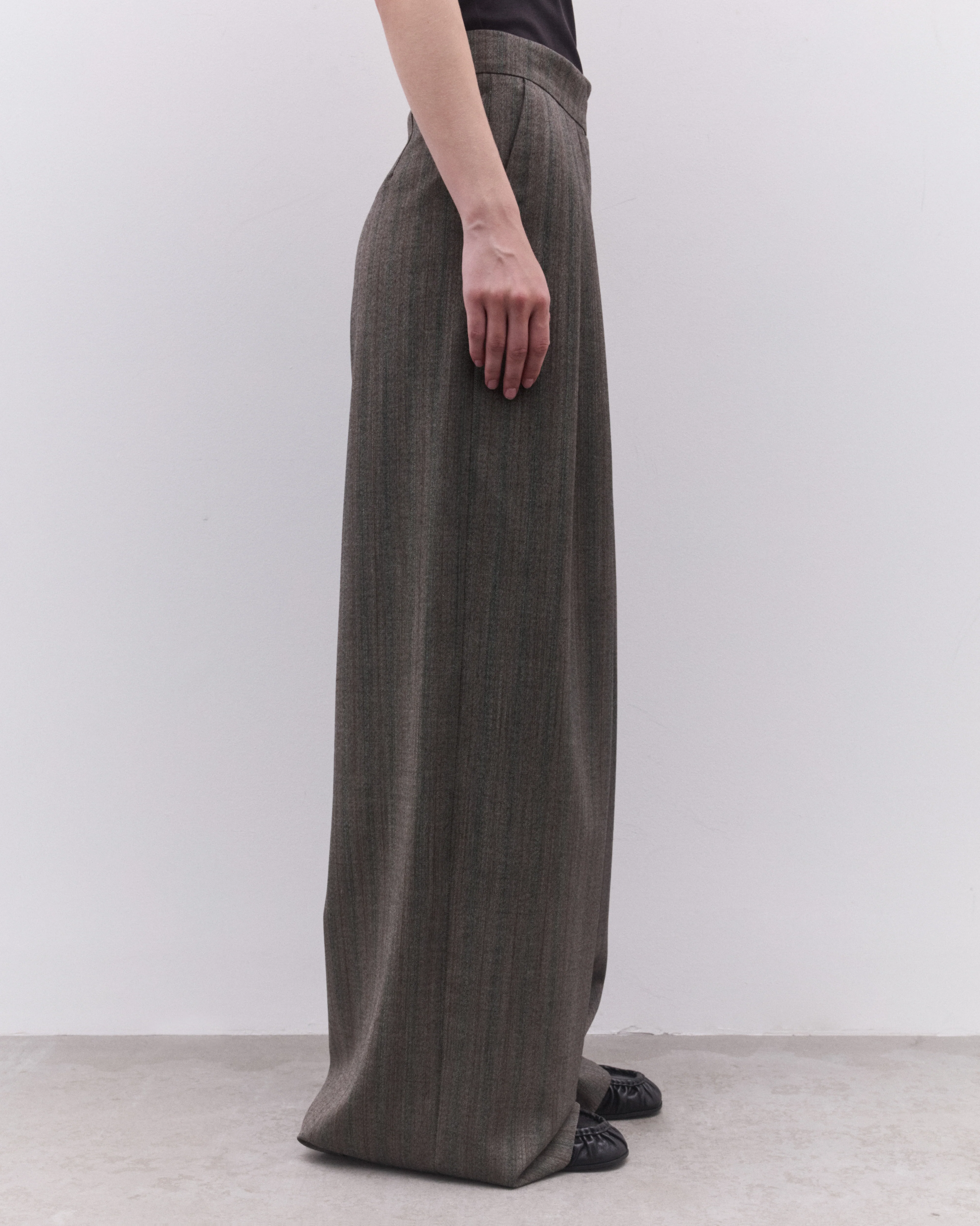 Dries Van Noten - Women’s Pleated Trousers - (Grey) - Image 4
