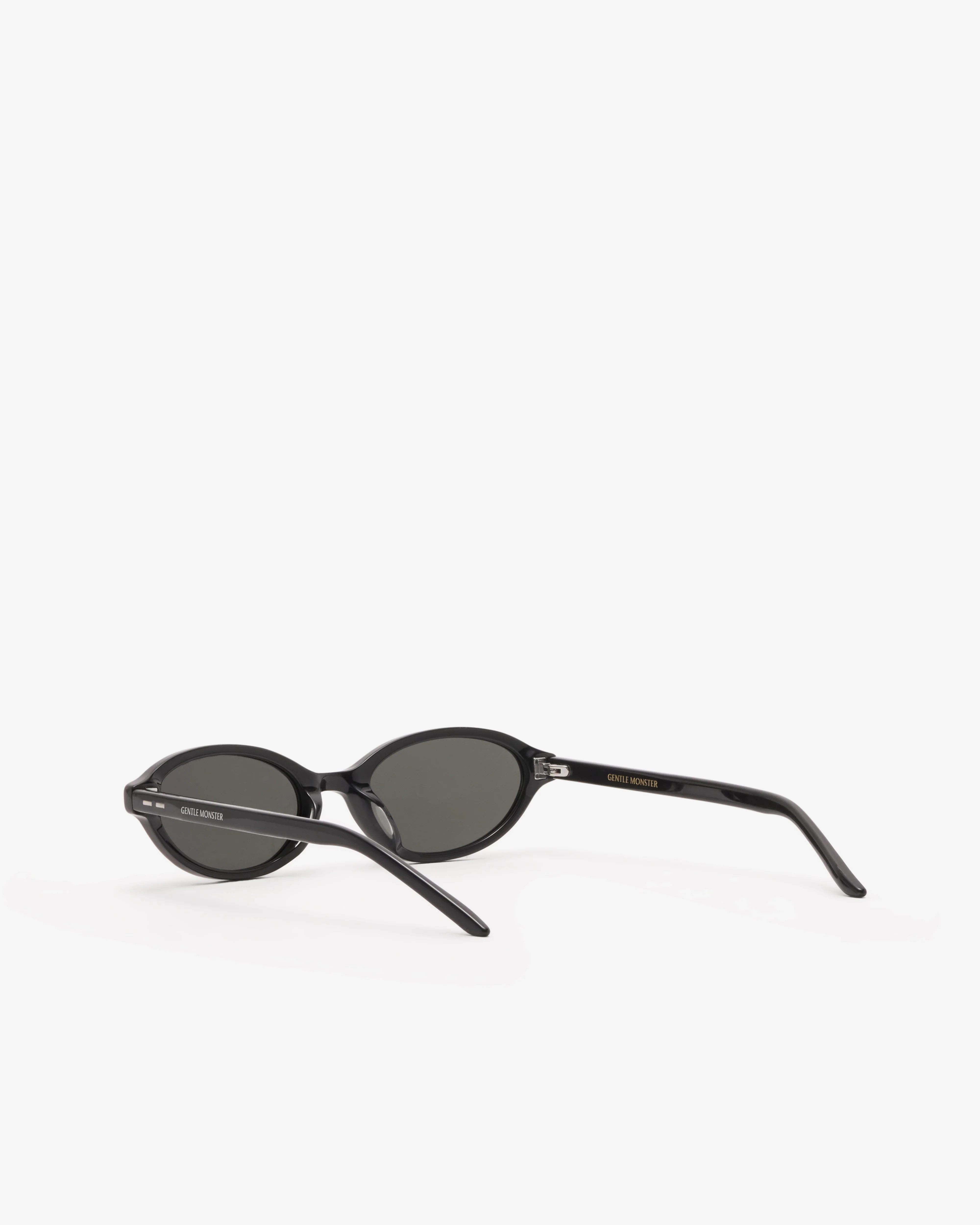Gentle Monster -  La Cha-01 - (Black/Black) - Image 3