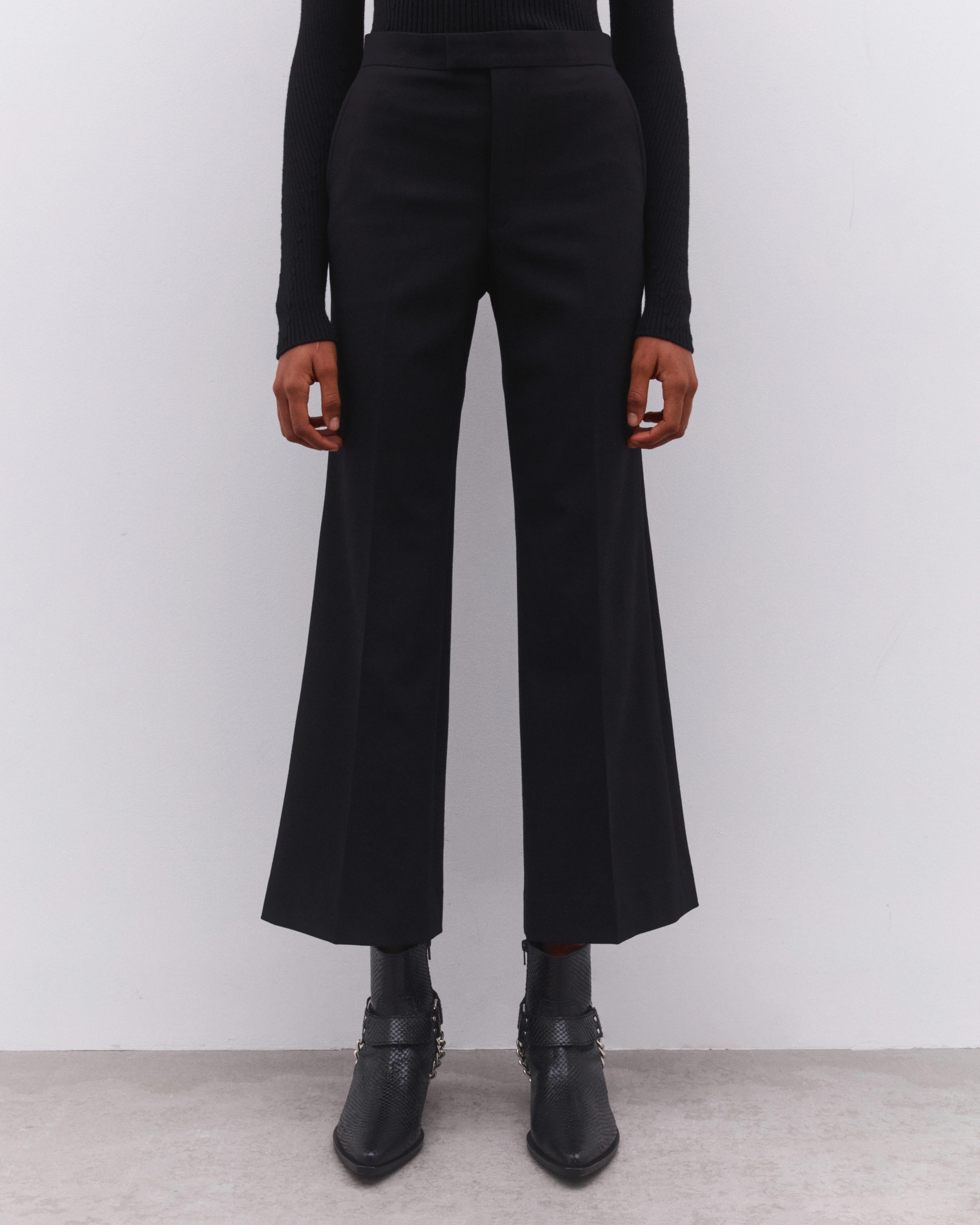 Junya Watanabe - Women’s Cropped Straight Leg Trousers - (Black) - Image 3