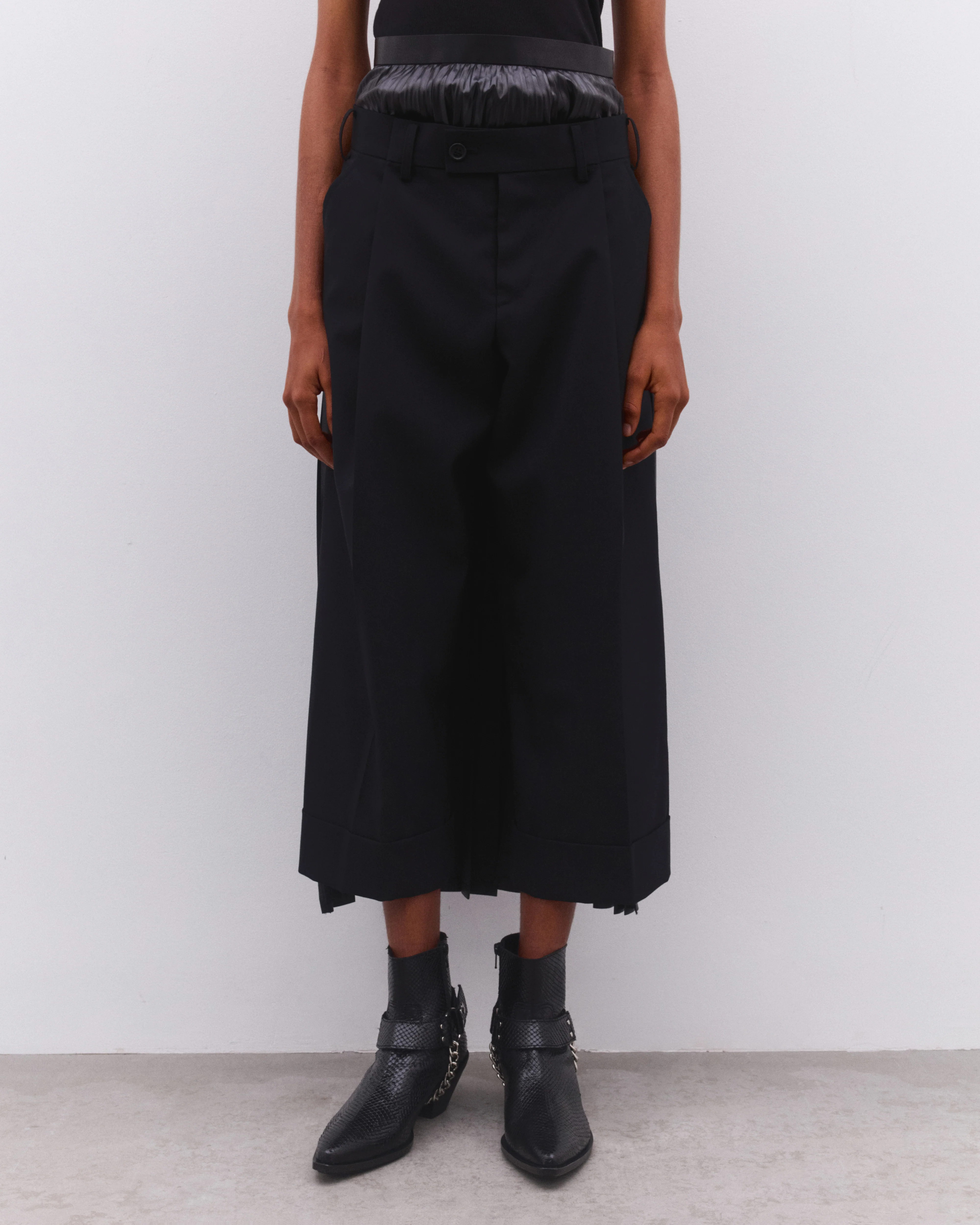 Junya Watanabe - Women’s Trousers With Pleated Skirt - (Black) - Image 3
