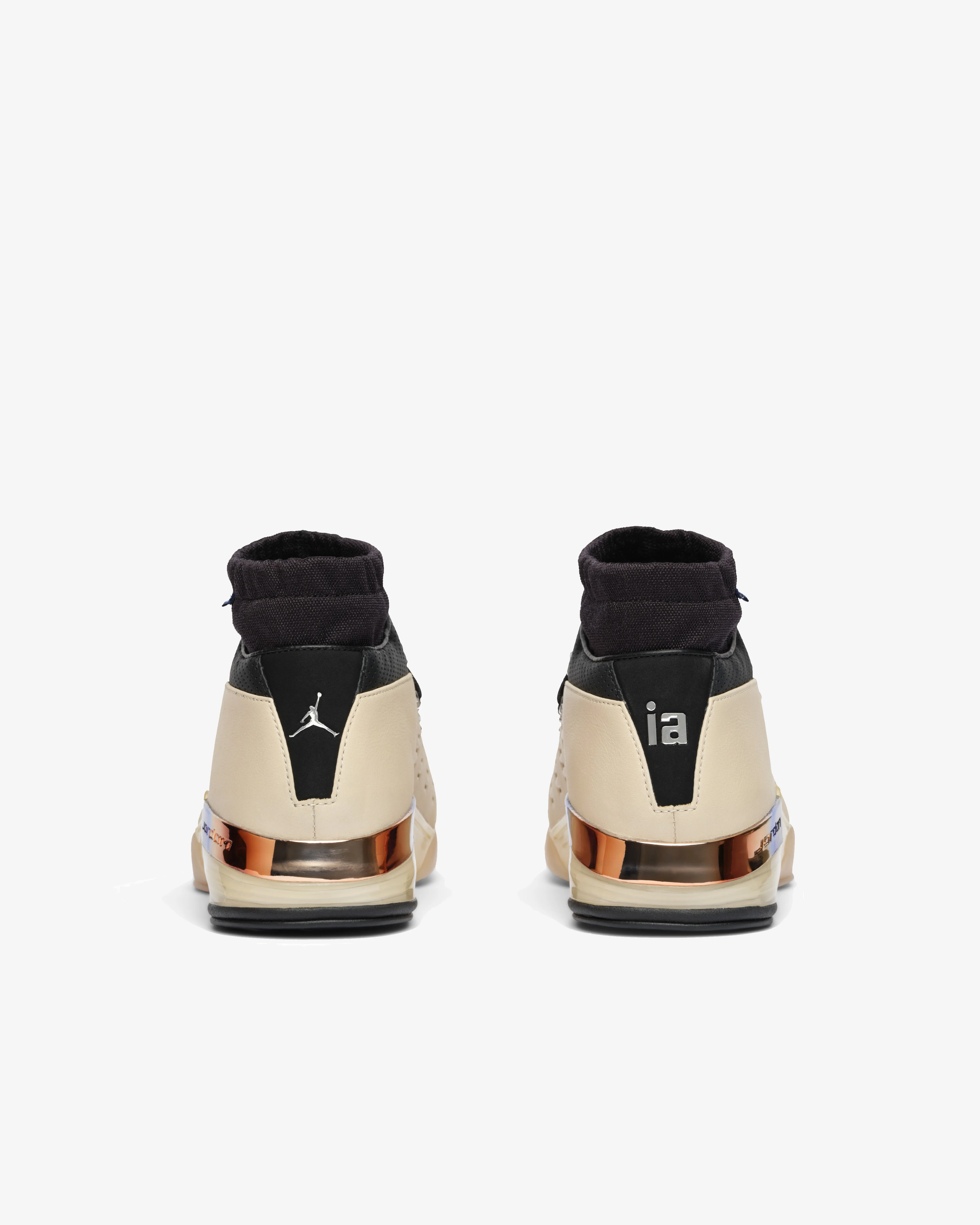 Nike - Men's Air Jordan 17 Retro Low - (Beach/Metallic Silver) - Image 4