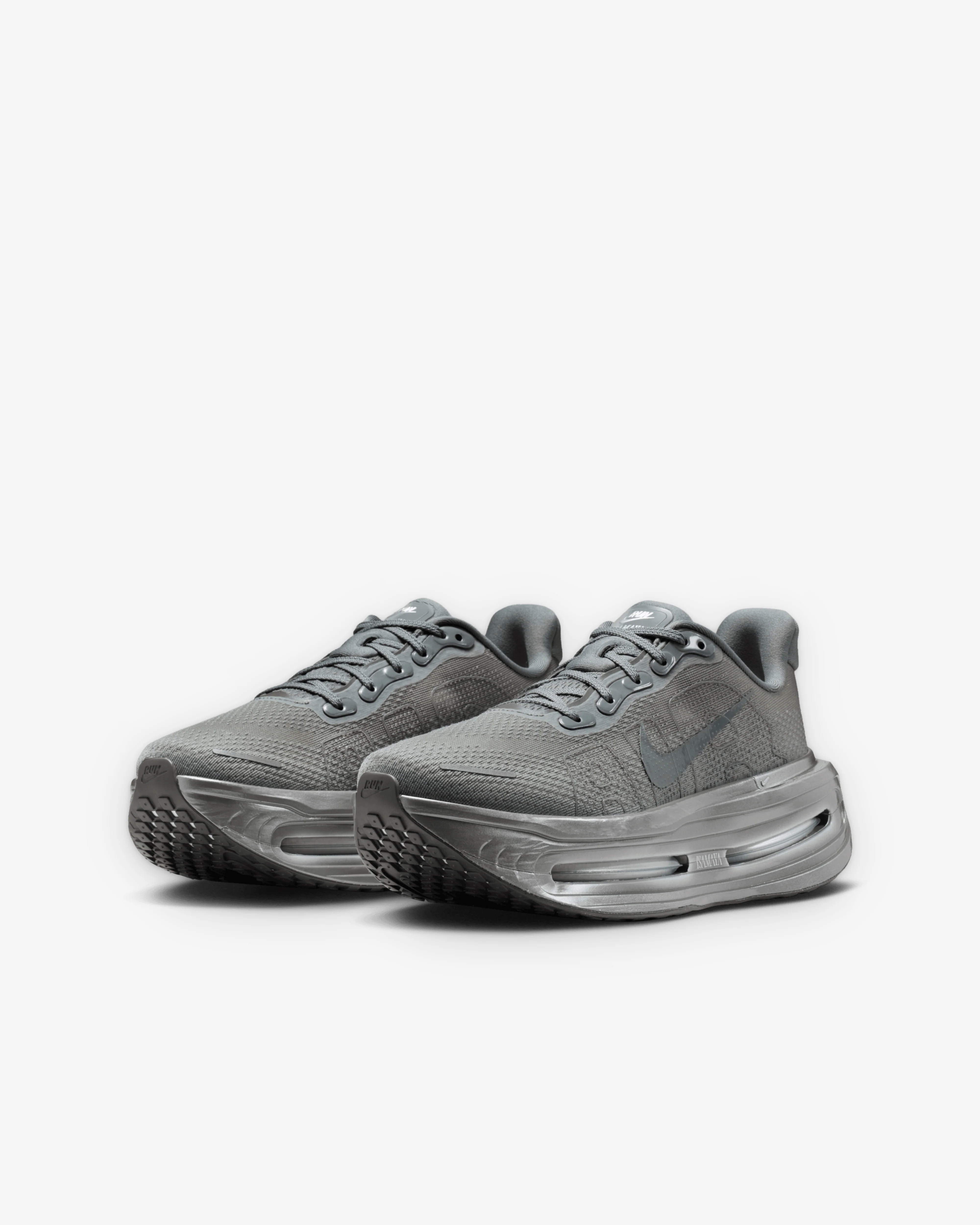 Nike - Women's Isamaya FFrench Vomero Premium - (Smoke Grey) - Image 3