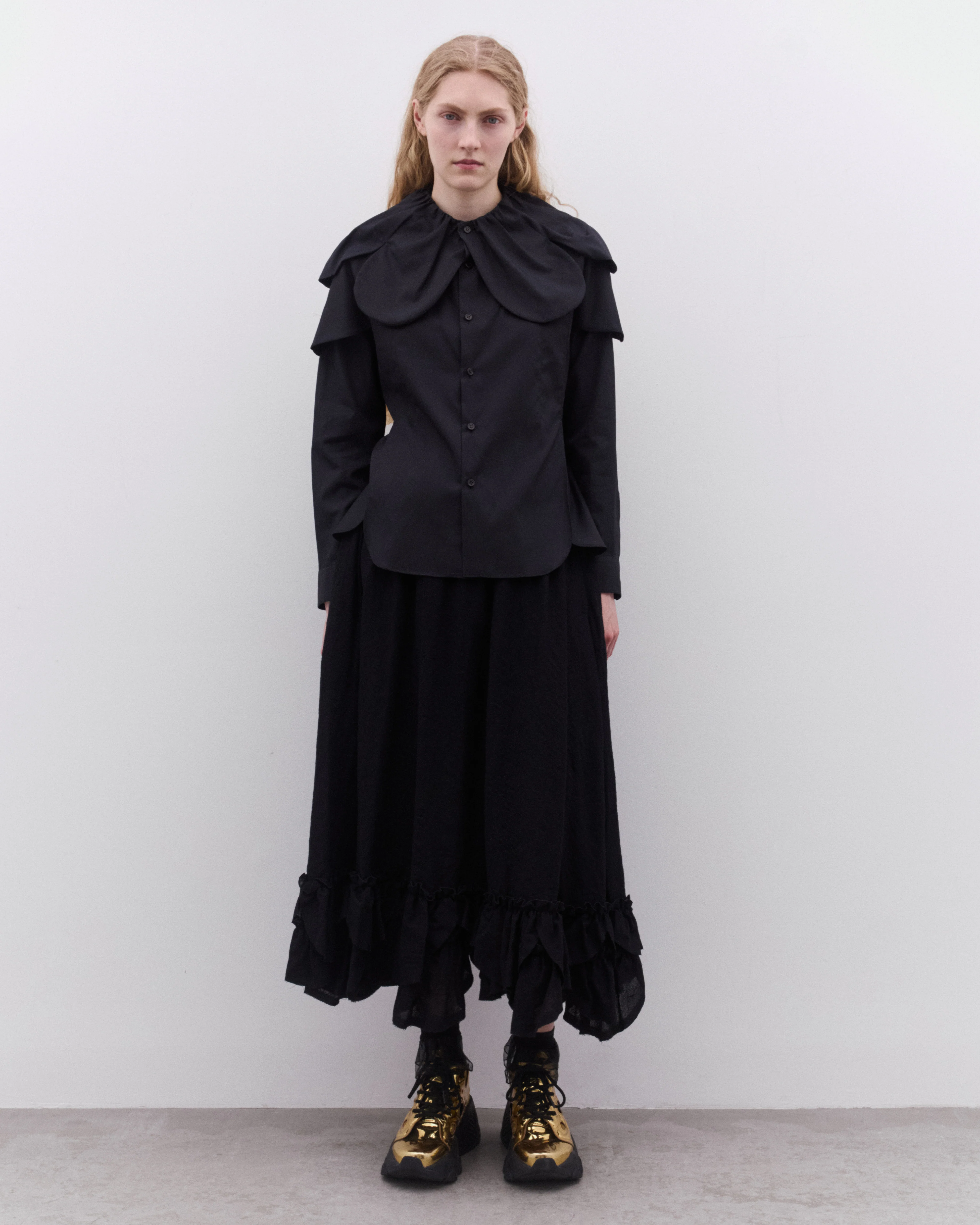 Noir Kei Ninomiya - Women's Petal Collar Shirt - (Black) - Image 6