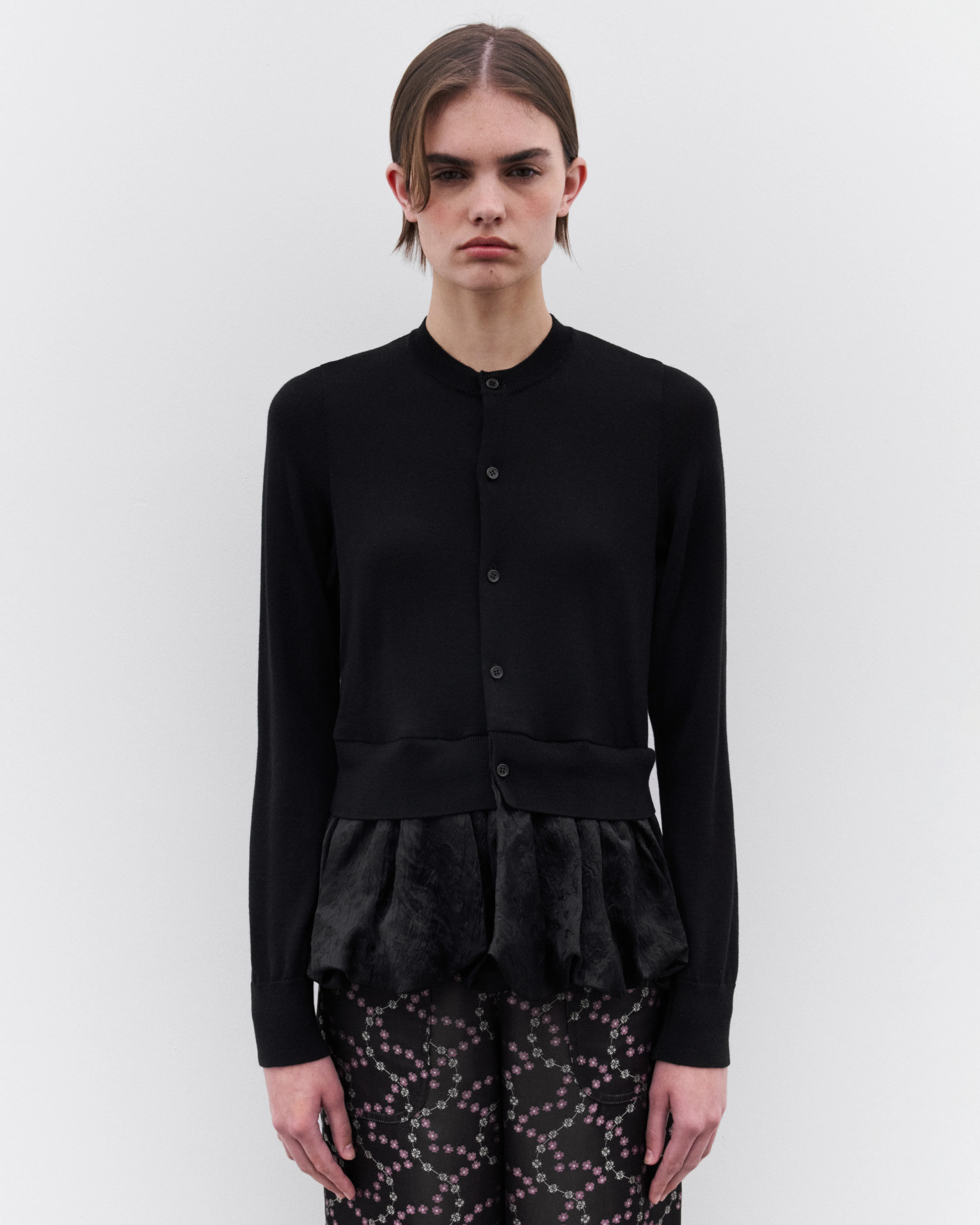 Noir Kei Ninomiya - Women’s Peplum Hem Cardigan - (Black) - Image 2
