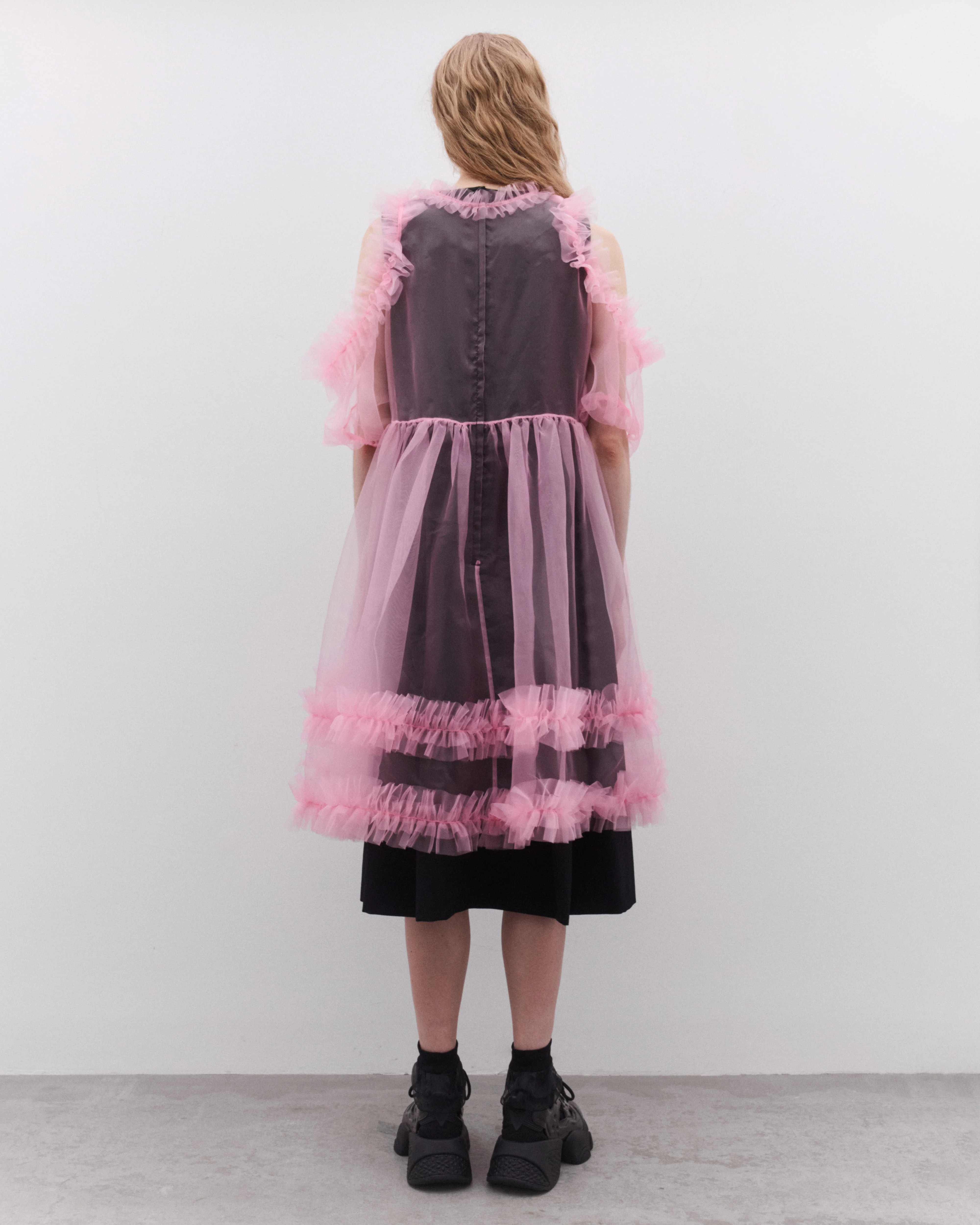 Noir Kei Ninomiya - Women’s Tulle Overlay Dress - (Pink/Black) - Image 5