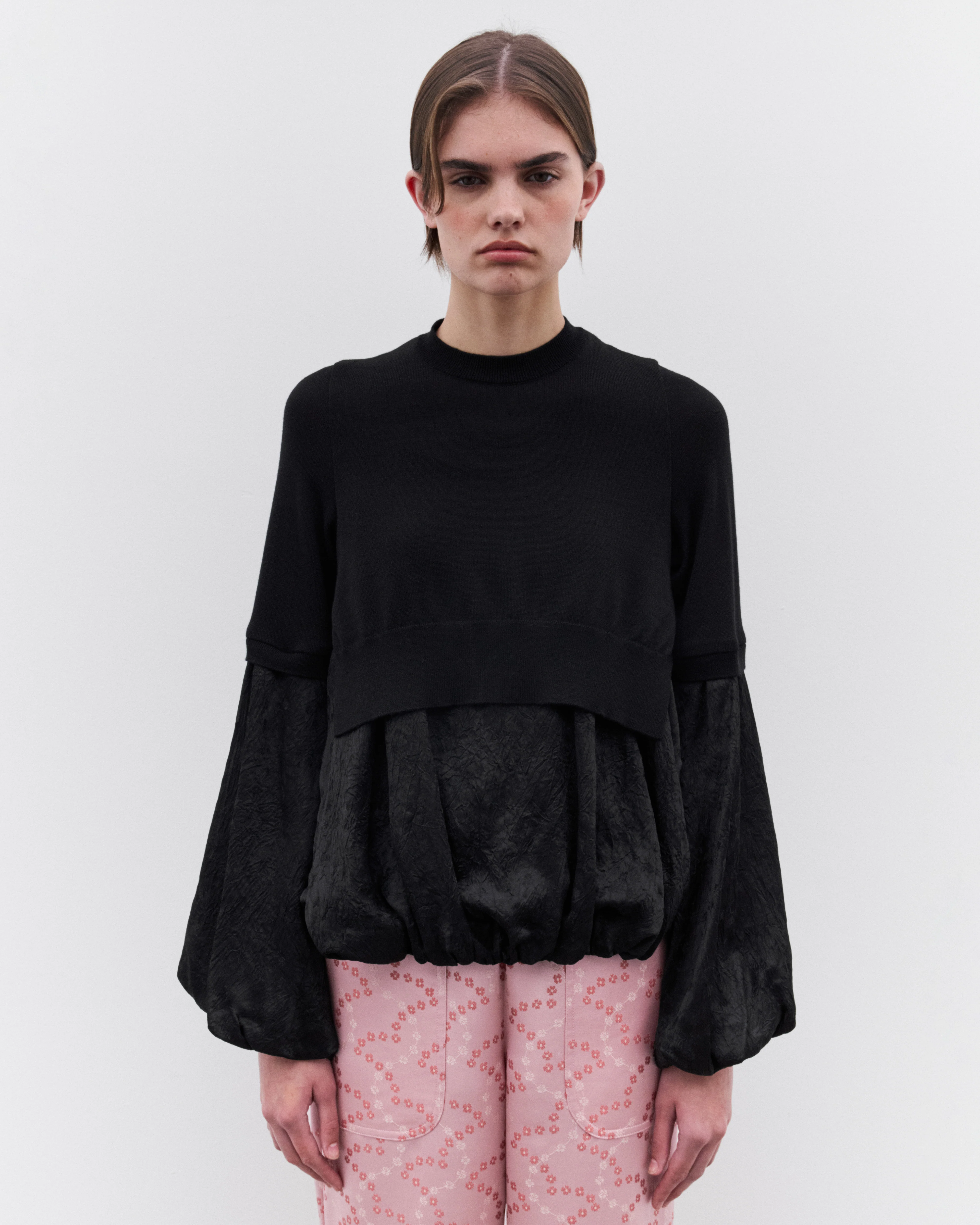 Noir Kei Ninomiya - Women’s Puff Hem Sweater - (Black) - Image 3