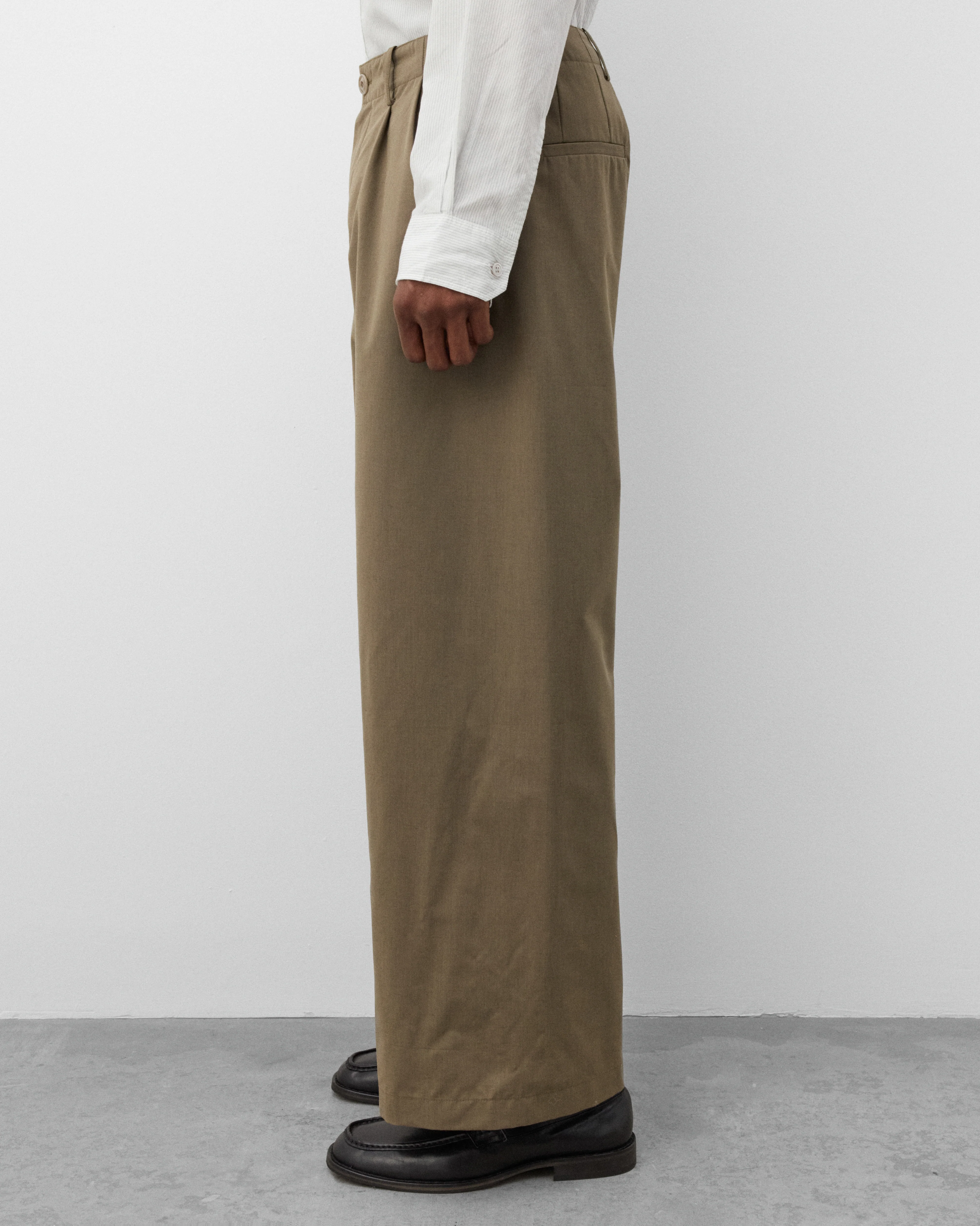 Our Legacy - Men's Bridge Chino - (Dry Leaf) - Image 4