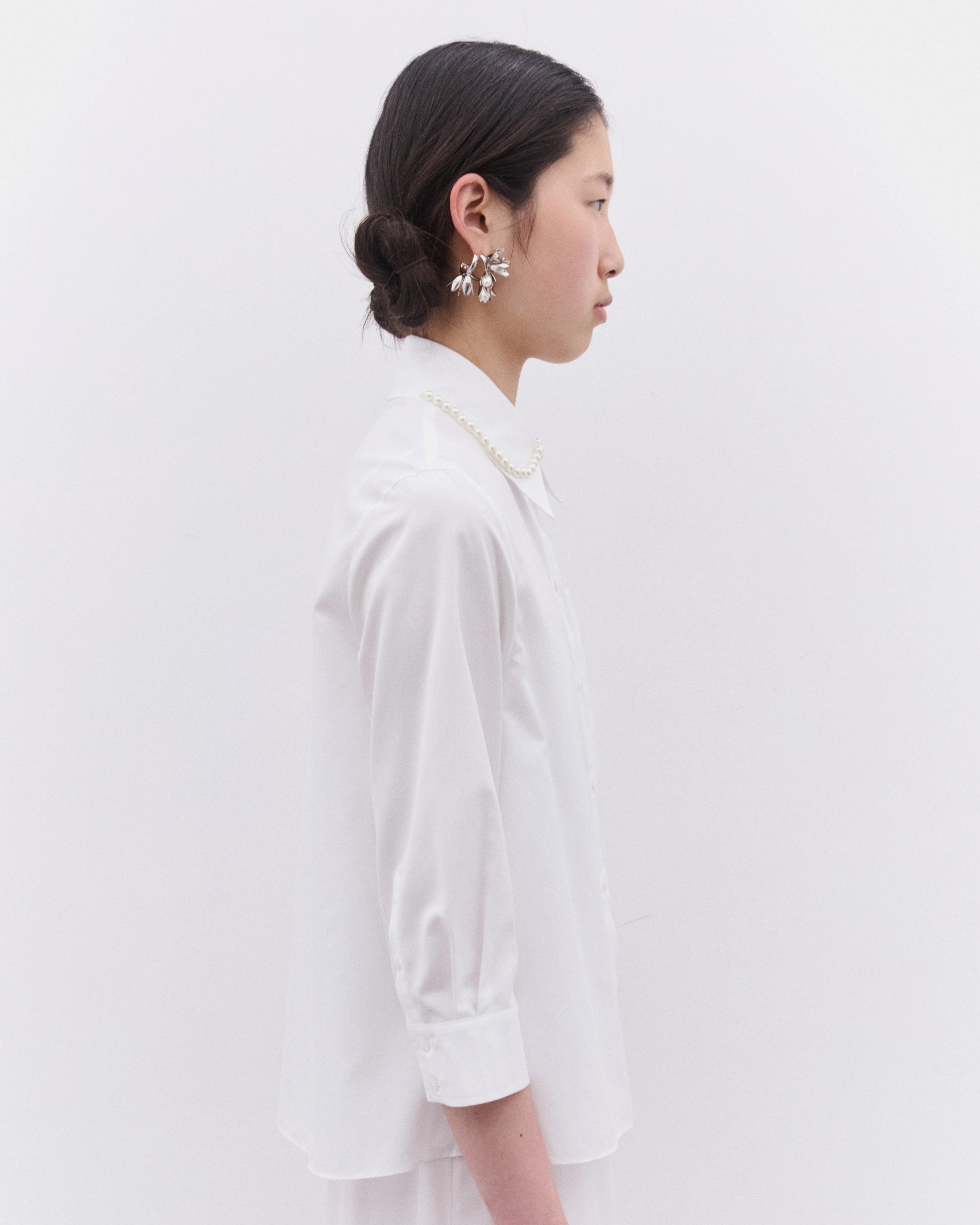 Simone Rocha - Women’s Cropped Pearl Trim Shirt - (White) - Image 4