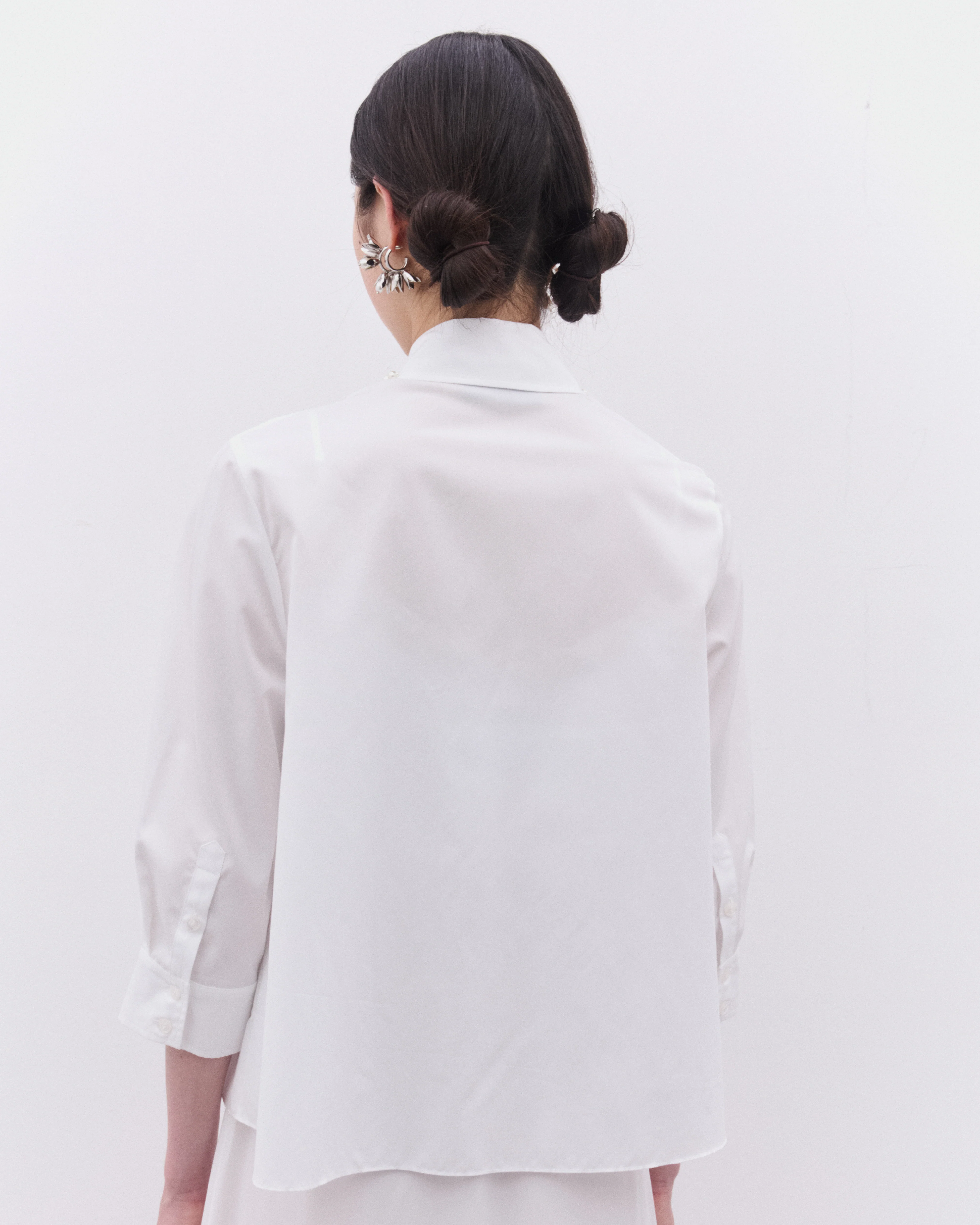 Simone Rocha - Women’s Cropped Pearl Trim Shirt - (White) - Image 5