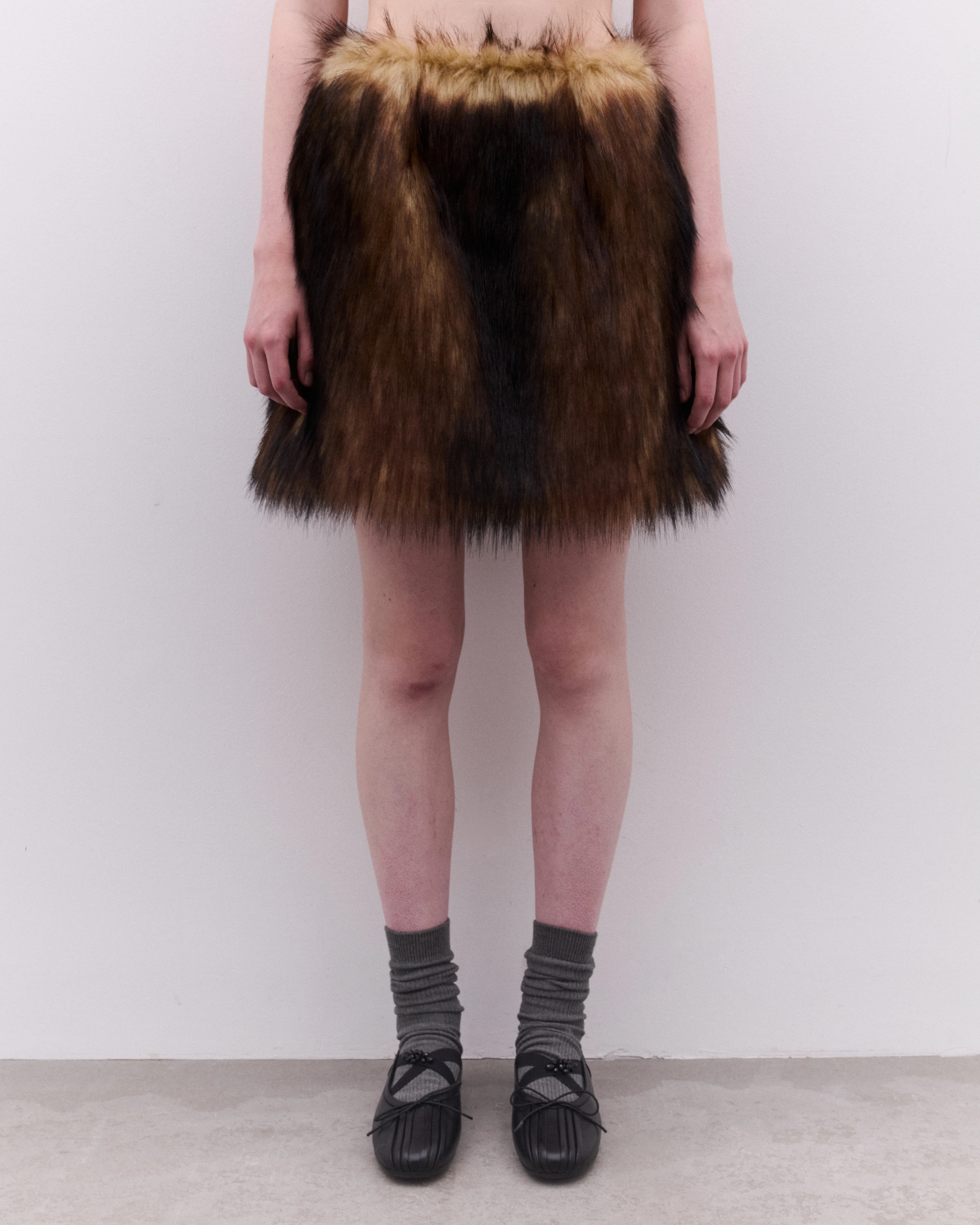 Simone Rocha - Women’s Faux Fur Mini Skirt - (Natural) - Image 3