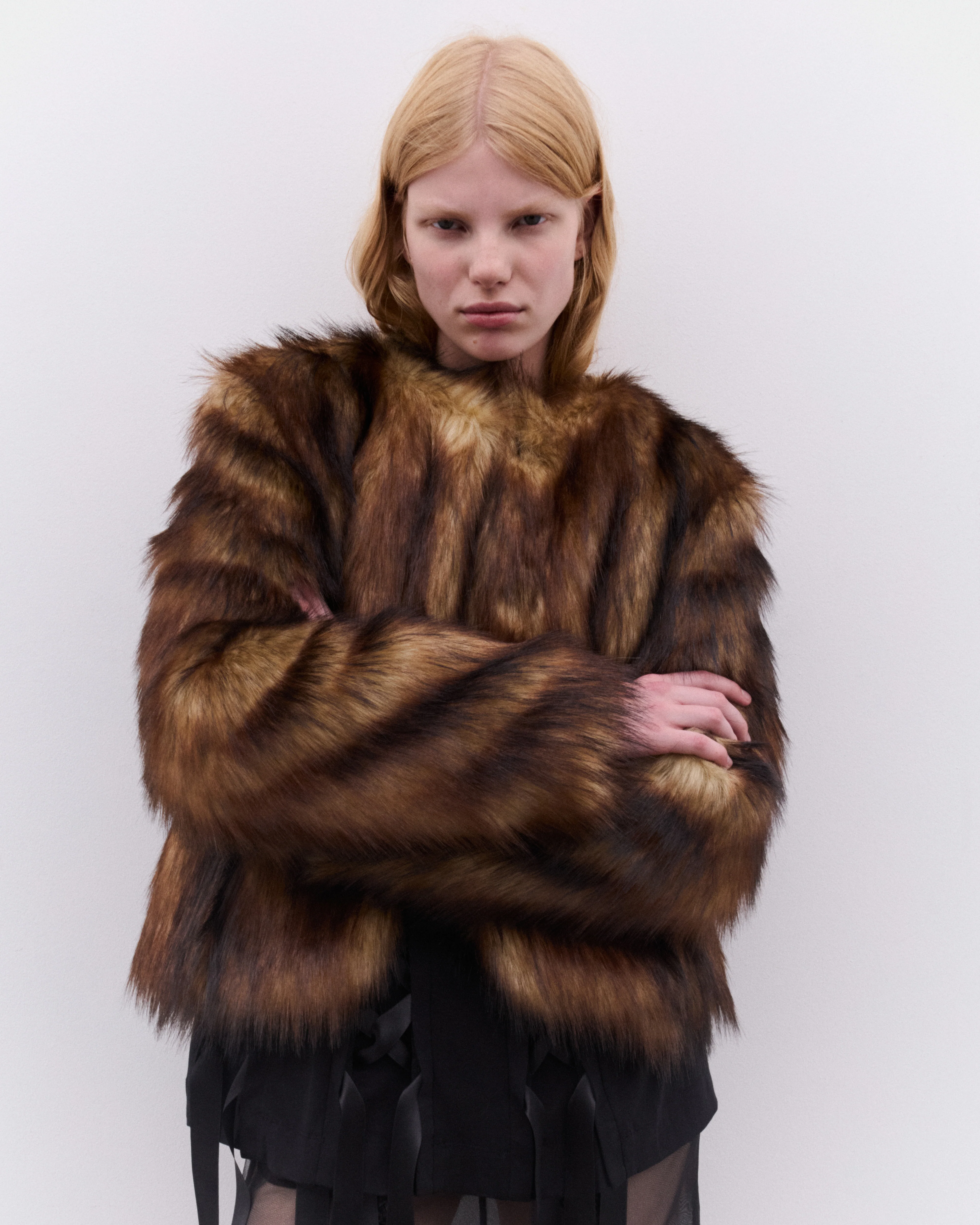 Simone Rocha - Women’s Sculpted Faux Fur Fray Jacket - (Natural) - Image 3