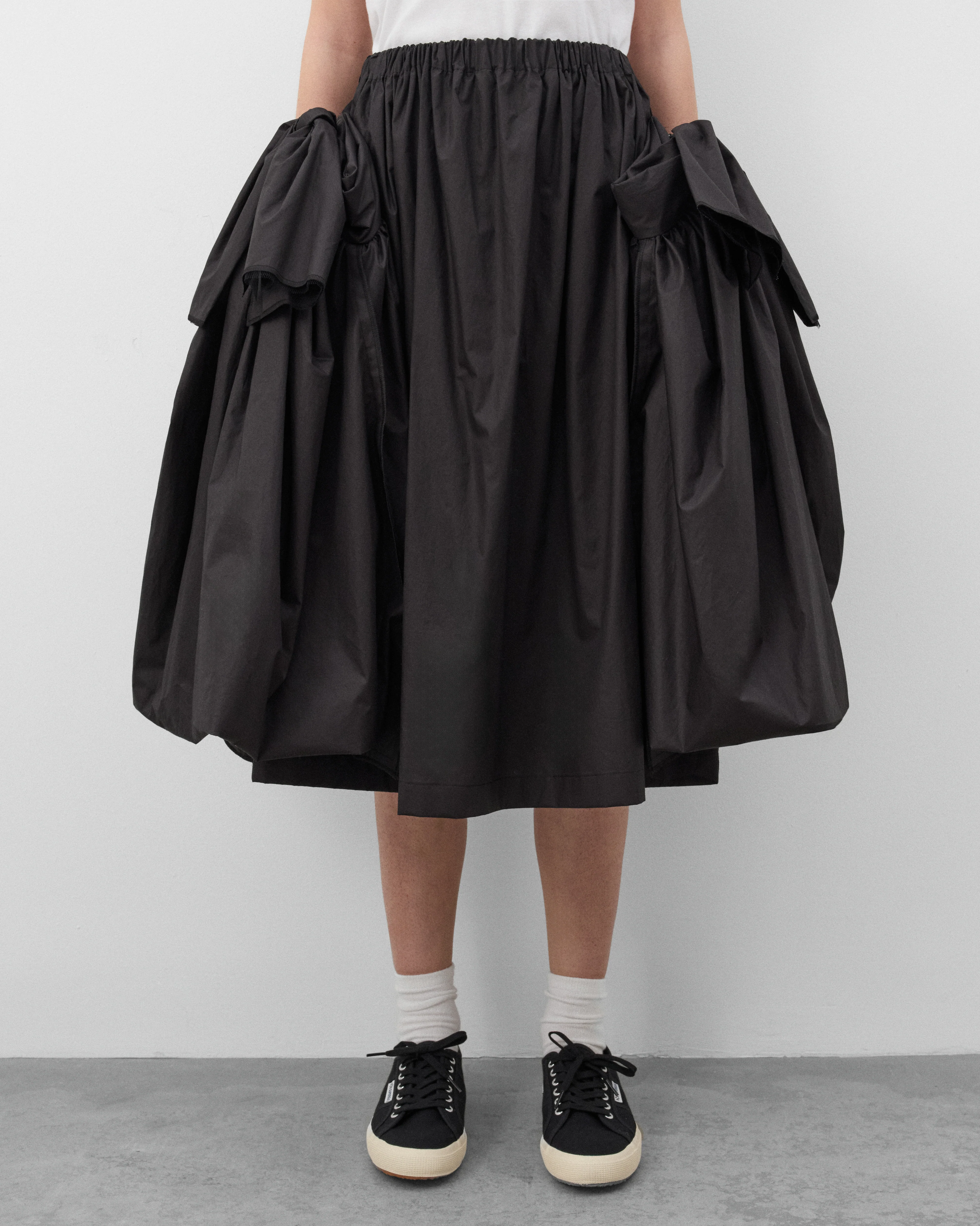 Tao - Women's Bow Skirt - (Black) - Image 3
