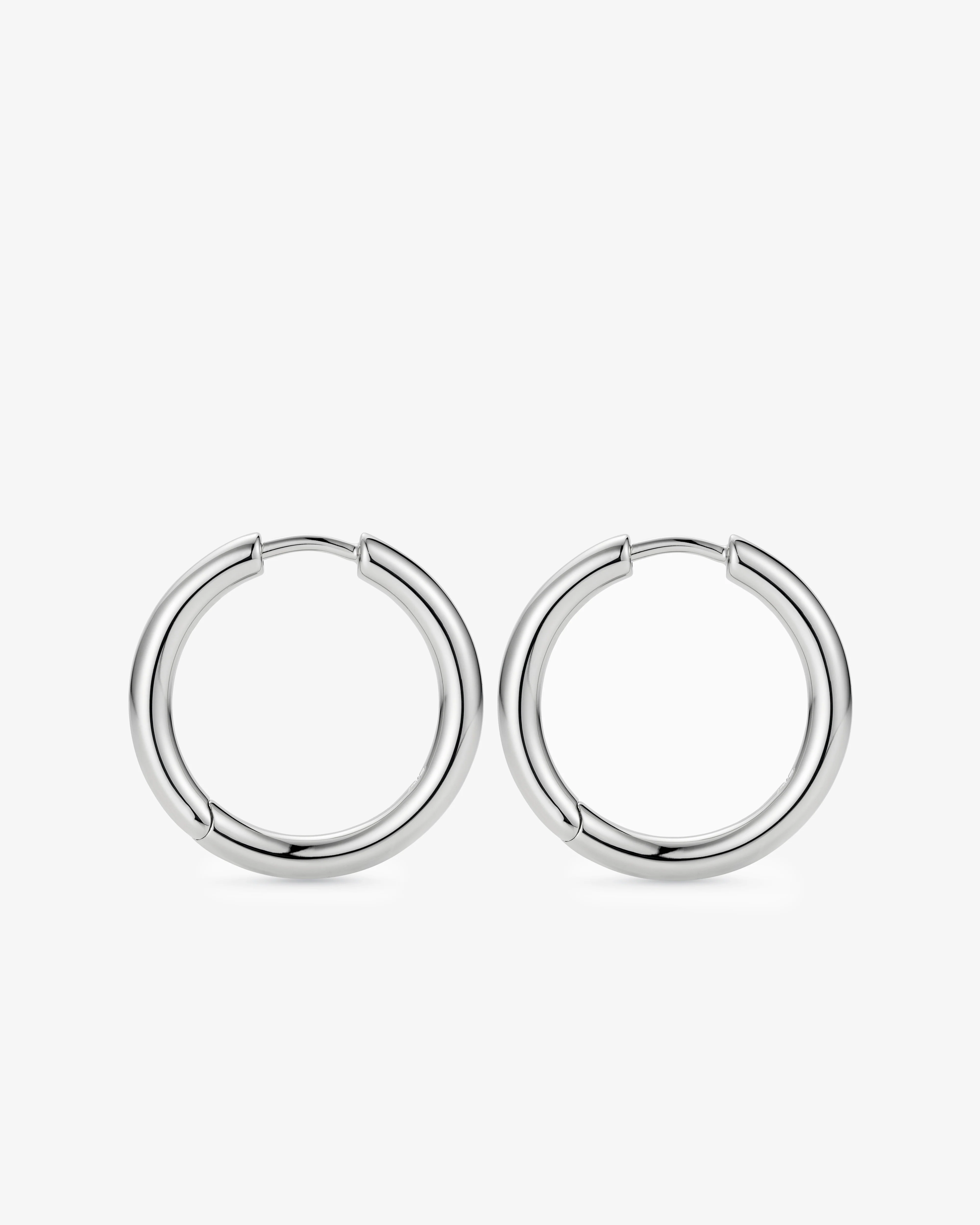 Tom Wood  - Classic Hoops Medium -  (Silver) - Image 2