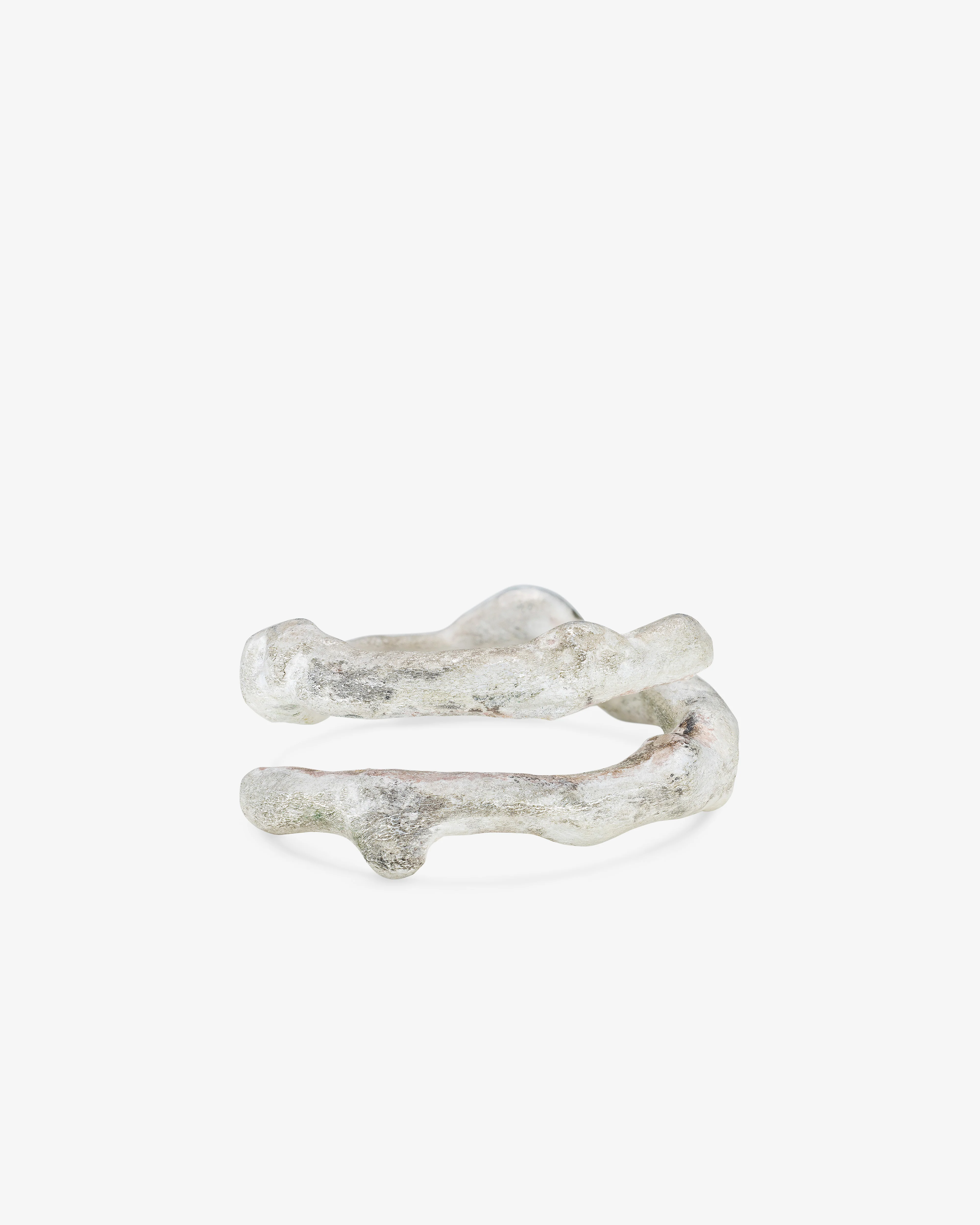 Weinan Pan - Bone Ring No4 Long - (Silver,Yellow Gold) - Image 3